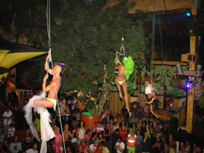 IBIZA, SPIAGGE E NOTTI BRAVE - ibiza latroya - Gay.it