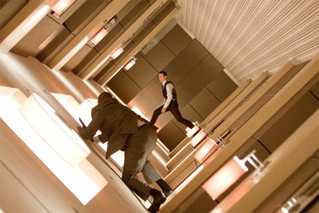 "Inception", DiCaprio al top nel tecno-kolossal spiazzante - inceptionF1 - Gay.it