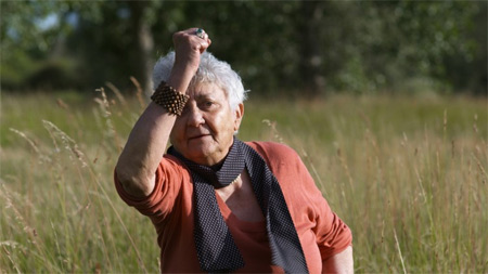 "Les Invisibles, essere gay a sessant'anni secondo Lifshitz - invisibiliF4 - Gay.it