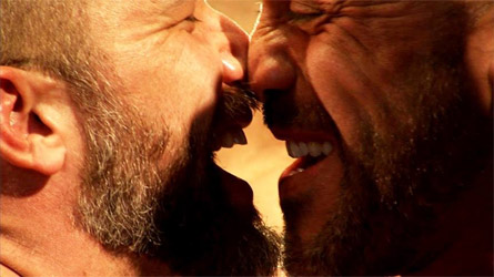 Facebook censura il bacio dell'attore porno gay, ma poi chiede scusa - jackman facebook2 - Gay.it