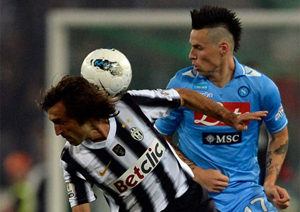 "In Juve - Napoli almeno due calciatori gay in campo" - juve napoliF2 - Gay.it