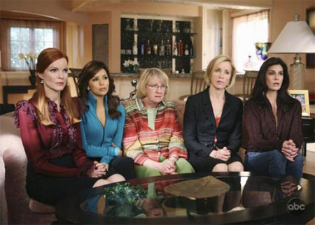 E' morta Kathryn Joost, la Karen McCluskey di Wisteria Lane - karen desperateF1 - Gay.it