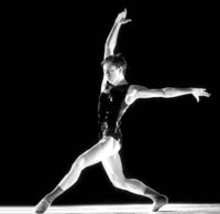 DANZARE, FORSE SOGNARE - Levaggi - Gay.it