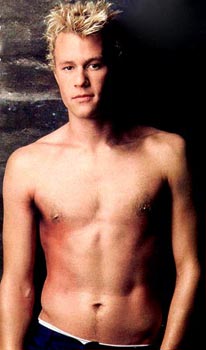 DA COWBOY GAY A CASANOVA - ledger13 - Gay.it