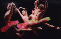 DANZARE, FORSE SOGNARE - levaggi01 - Gay.it