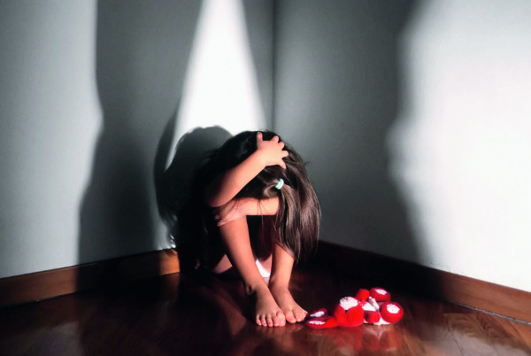 Shock in Uk: madre uccide la figlia per assecondare la compagna - londra bimba uccisa1 - Gay.it