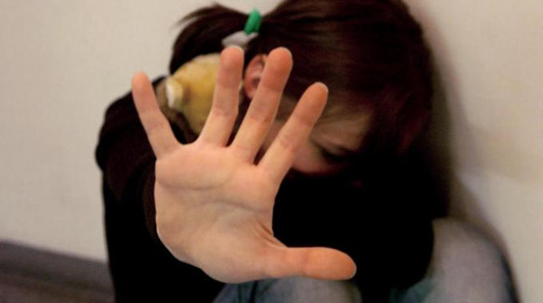 Shock in Uk: madre uccide la figlia per assecondare la compagna - londra bimba uccisa2 - Gay.it