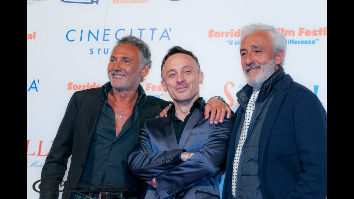 Luigi e Vincenzo: intervista al regista Giuseppe Bucci, un anno dopo - Luigi e Vincenzo Sorridendo premiazione 2 - Gay.it