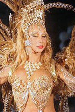 Luana, la regina delle trans di Rio, in mostra a Torino - luana munizF2 - Gay.it