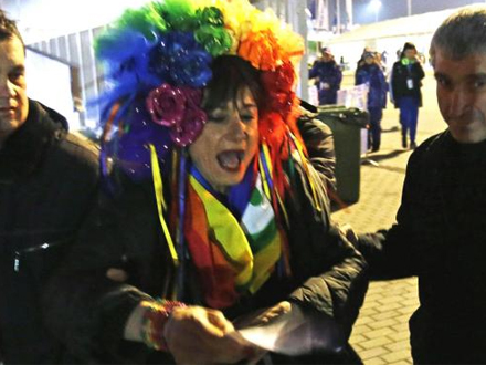Niente Luxuria nel liceo di Modena: "I più piccoli sono influenzabili" - Gay.it