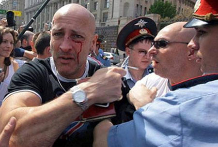 Russia, il presidente licenzia il sindaco omofobo di Mosca - luzkhovF2 - Gay.it