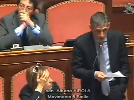 Castaldi (M5S): ho il dubbio che Renzi avesse previsto questo esito - m5s senatoBASE - Gay.it