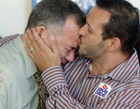 Litigious Love: come litigano (e come fanno pace) le coppie gay? - mediazione gay2 - Gay.it