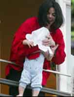 VADO A LETTO CON DEI BAMBINI - michael jackson05 - Gay.it