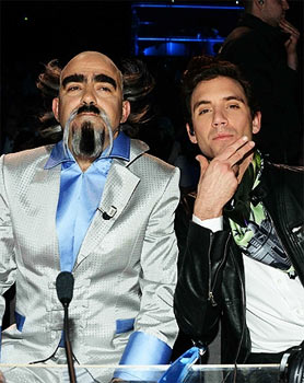 Mika con Elio durante Xfactor 6