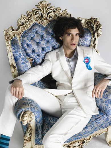 Mezzo coming out per Mika: "Sono bisessuale" - Gay.it