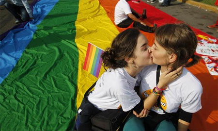 La Sicilia potrebbe avere un registro regionale delle unioni civili - milano unioni howtoF1 - Gay.it