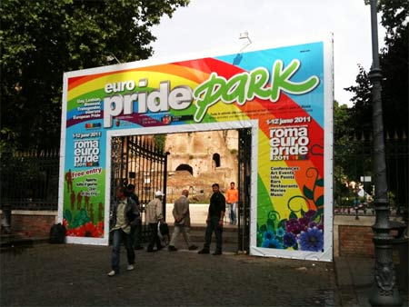 Europride: Militia Christi dà il benvenuto nel "Pride Pork" - militia pork prideF2 - Gay.it