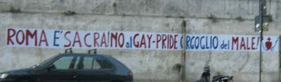 "Curate i gay", scritta di Militia Christi a Roma - militiaromaF3 - Gay.it