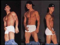 MARK WAHLBERG: SPOGLIARELLISTA PER CASO - MMJERKIN - Gay.it