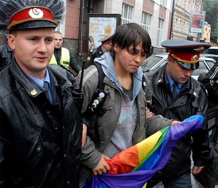 Incredibile Putin: "In Russia non perseguiamo nessuno" - mosca pride forseF1 - Gay.it