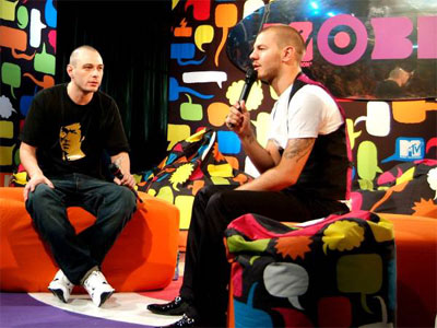 MTV diventa "mobile" - mtvmobileF1 - Gay.it