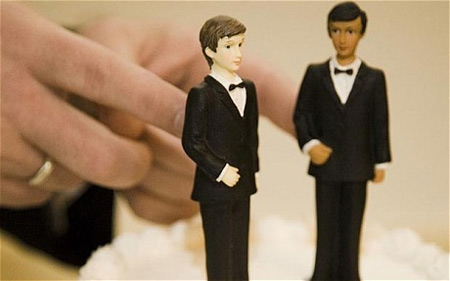 Napoli dice "sì" al registro delle unioni civili - napoli registroF2 - Gay.it