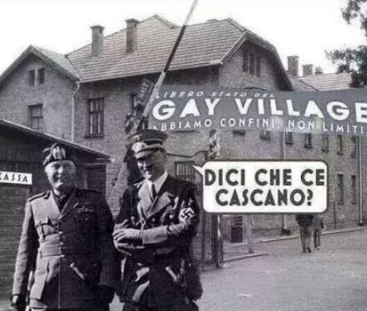 Attacco omofobo a Di' Gay Project: lancio di frutta ed escrementi - nazi village - Gay.it