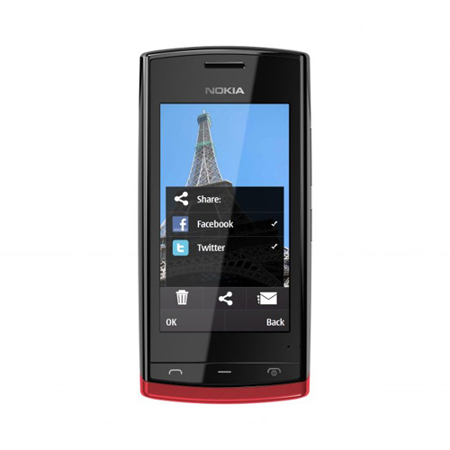 Nokia 500, tutto quello che vorreste da uno smartphone - nokia500F2 - Gay.it