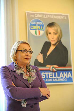 Trans ottiene nome femminile senza operazione - nomecastellanaF2 - Gay.it