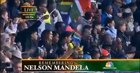 Obama alla cerimonia per Mandela: Nessuno va discriminato per chi ama - obama mandela1 - Gay.it