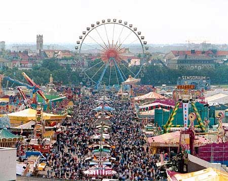 Il lato gay dell'Oktoberfest vi stupirà - oktoberfest2010F2 - Gay.it