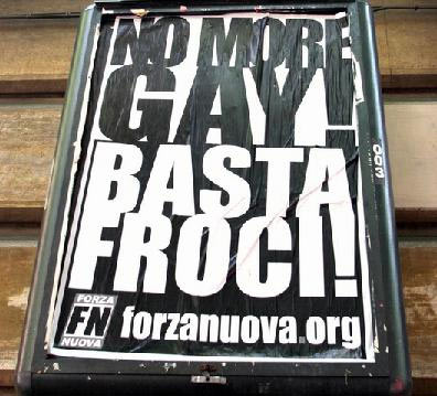 Cartello omofobo in vetrina a Roma - omofobia roma appelliF5 - Gay.it