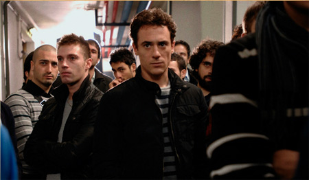 Elio Germano, magnifica presenza in un film senza passione - ozpetek germanoF4 - Gay.it