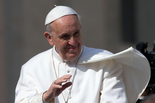 "Nella mia chiesa, i gay sono benvenuti. Persone, non peccatori" - papa famiglia gay1 - Gay.it