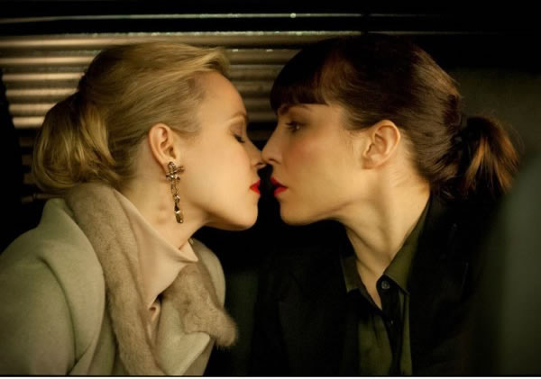 "Passion" non appassiona, ma De Palma voleva il Queer Lion - passion depalmaF4 - Gay.it
