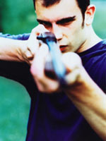 GAY CON LA PISTOLA - pistola2 - Gay.it
