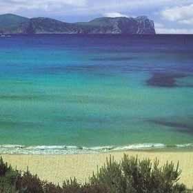 Estate: viaggio tra le spiagge gay italiane /5 - portoferroF5 - Gay.it