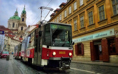 Praga: Bangkok d'Europa, città magica nata con vocazione di capitale - praga trasporti - Gay.it