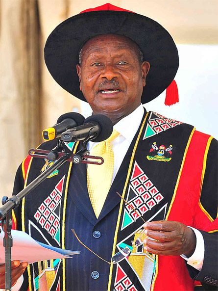 La Banca Mondiale blocca i fondi all'Uganda: "Niente discriminazioni" - presidente uganda1 - Gay.it