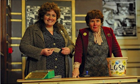 Jessica Gunning (a sinistra) nei panni di Siân James nel film Pride