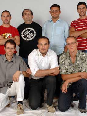 QUEI POVERI SECCHIONI - pupasecchioneF6 - Gay.it