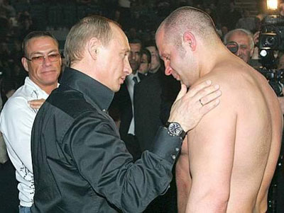 Putin 'Uomo dell'Anno'? Giudicate voi - putintime2 - Gay.it