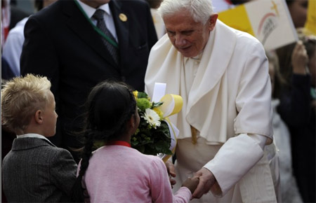 Ratzinger nella sua Germania, due preti gay celebrano messa - ratzinger germaniaF1 - Gay.it