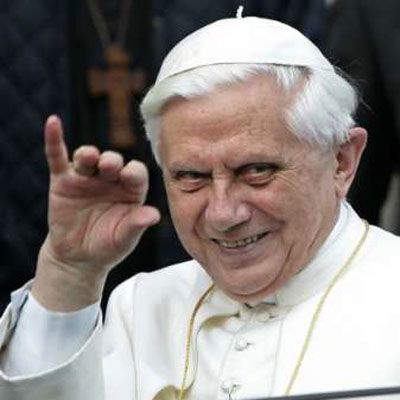 Outing del Papa: "Ratzinger è gay" - ratzinger outingF1 - Gay.it