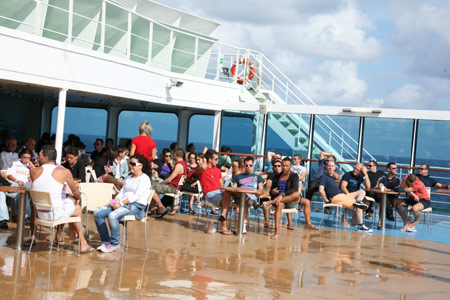 La love boat REvuelta arriva in TV - RevueltaTV13 - Gay.it
