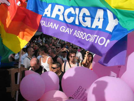 Bologna Pride: prossimi eventi - red pride08 1F1 - Gay.it
