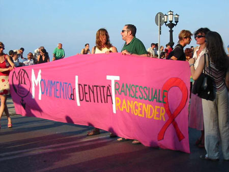 Bologna Pride: prossimi eventi - red pride08 1F3 - Gay.it