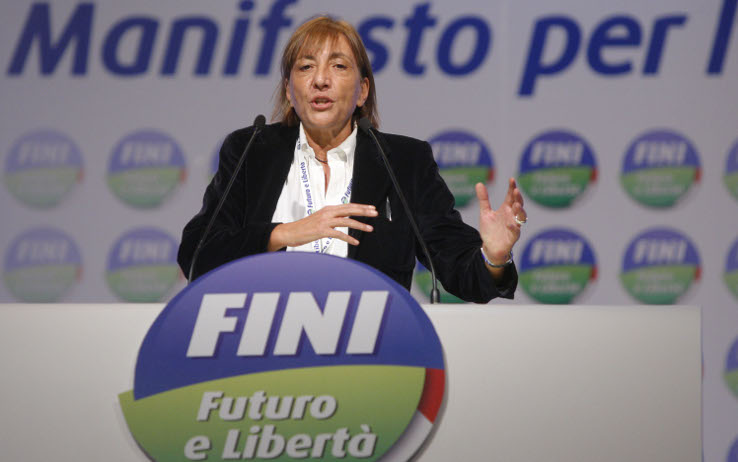 Passo indietro di FLI sul Pride. "Io gay e espulso" - riccardolomonacoF2 - Gay.it