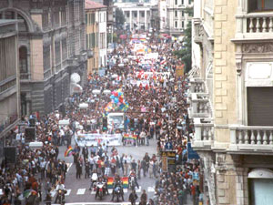 AL BATTUAGE E IN PIAZZA - rinascente 1 - Gay.it
